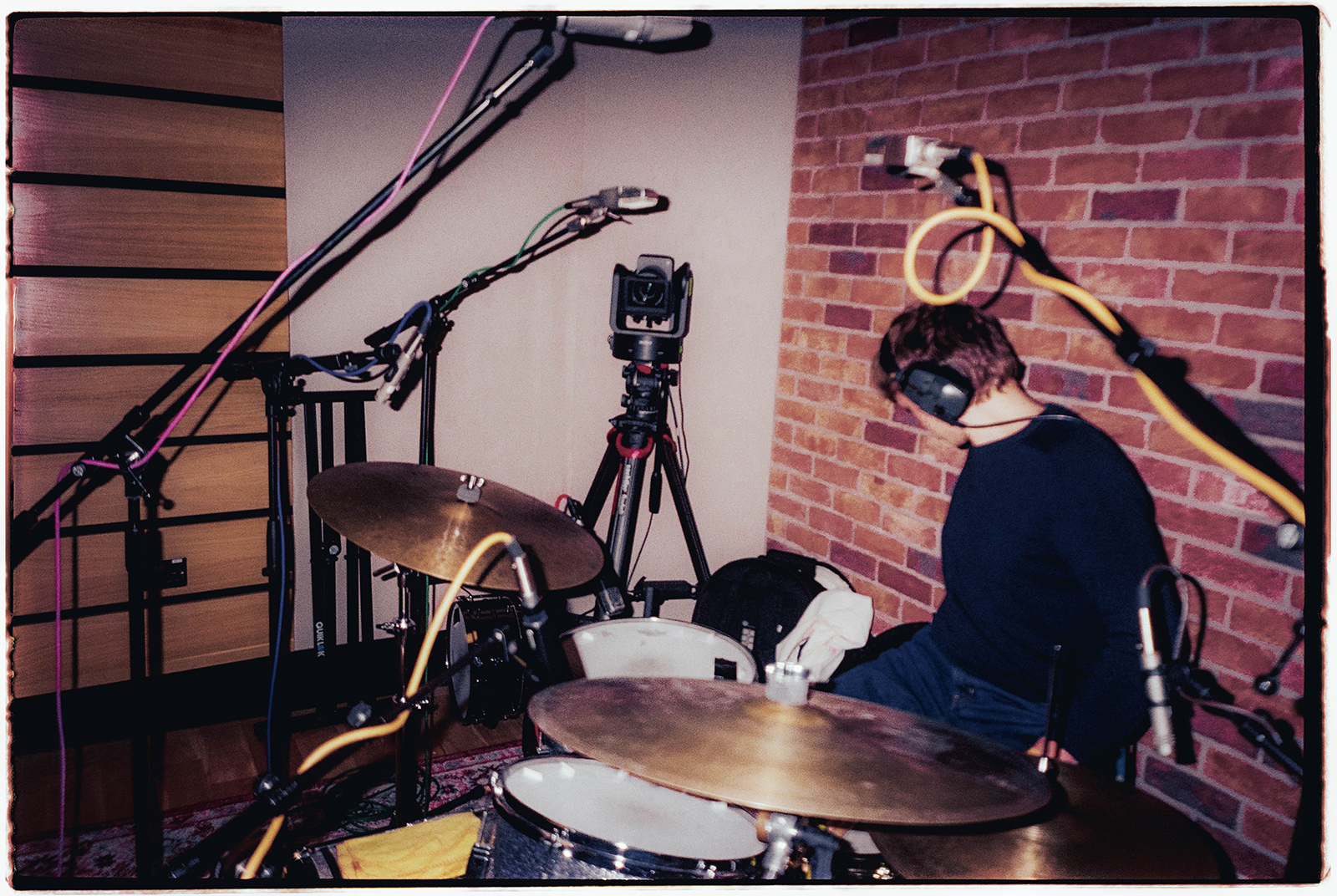 English Teacher / Charlie Barclay-Harris - @charliebarclayharris