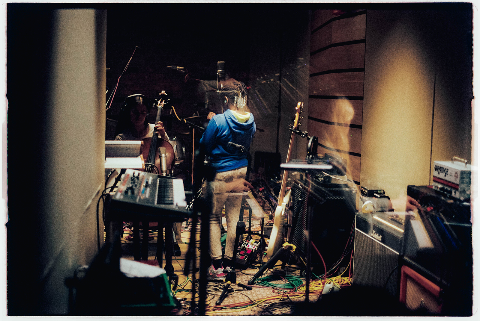 English Teacher / Charlie Barclay-Harris - @charliebarclayharris