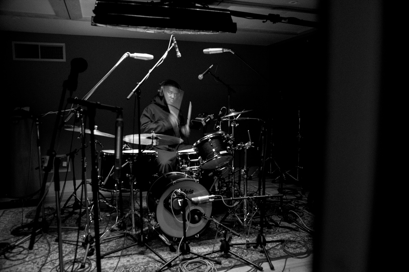 Ezra Collective / Adama Jalloh - @_adamajalloh