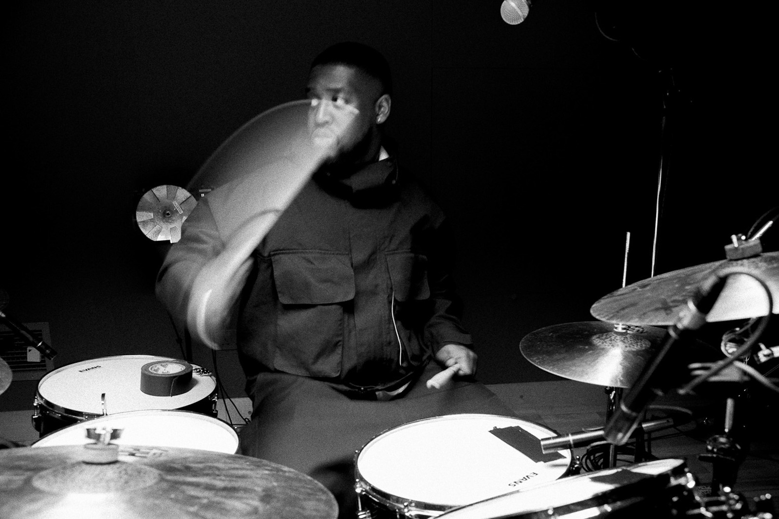 Ezra Collective / Adama Jalloh - @_adamajalloh