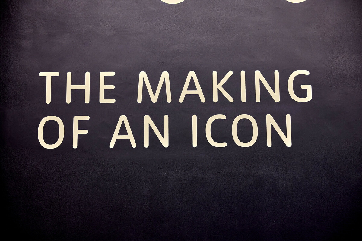 The making of the Frida Kahlo concourse mural at Tate Modern